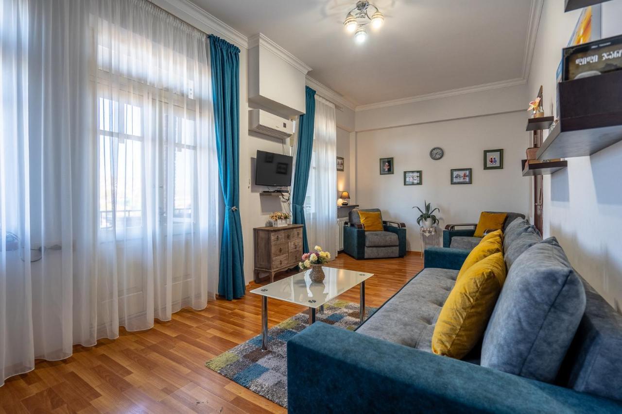 Golden View Apartment 第比利斯 外观 照片